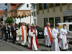 Bittprozession am Pfingstmontag (Foto: Karl-Franz Thiede)